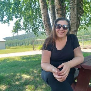 Meet your Posher, Christina